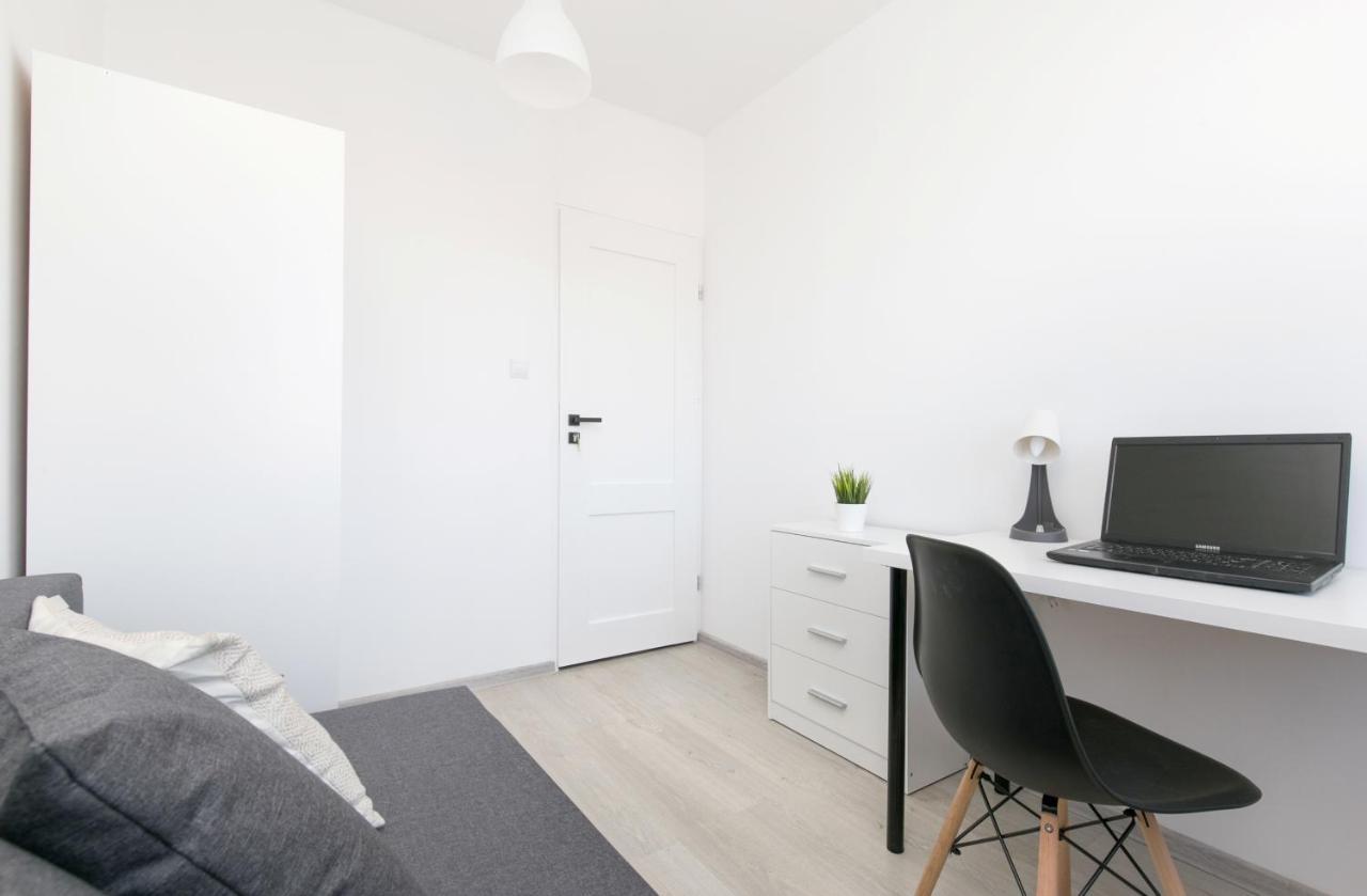 Rooms4Less غدانسك المظهر الخارجي الصورة
